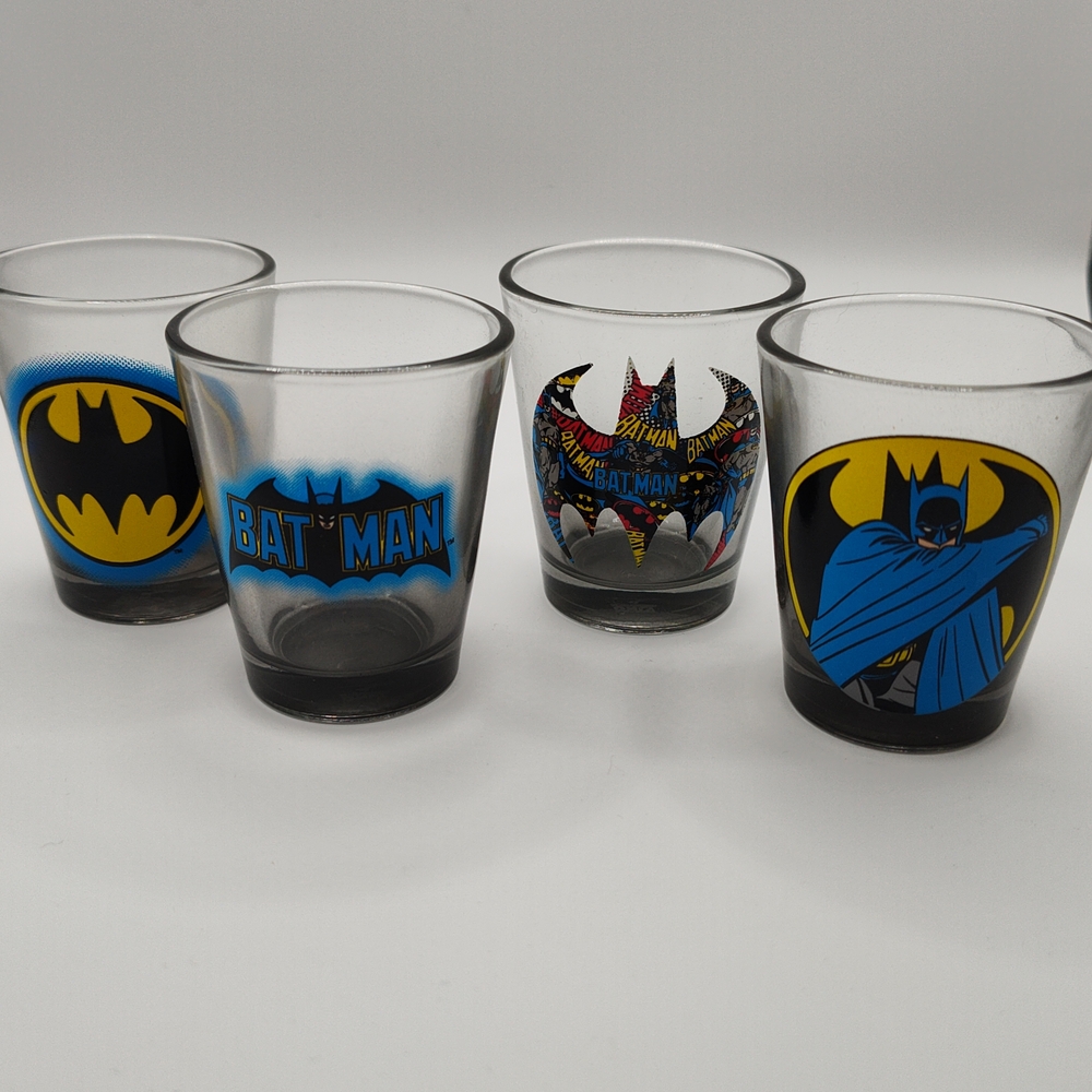 DC Comics Batman NWT 4 Mini Glass Set